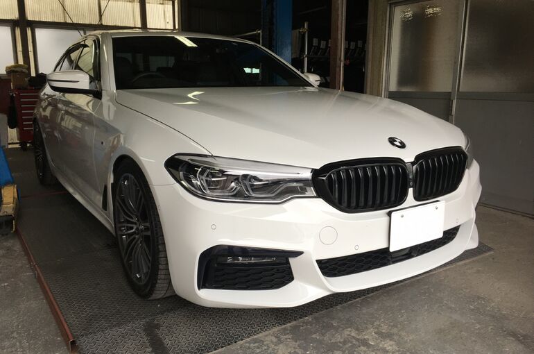 BMW G30 M-Sport 3Dデザインマフラー H＆Rダウンサス 取付 | BMW