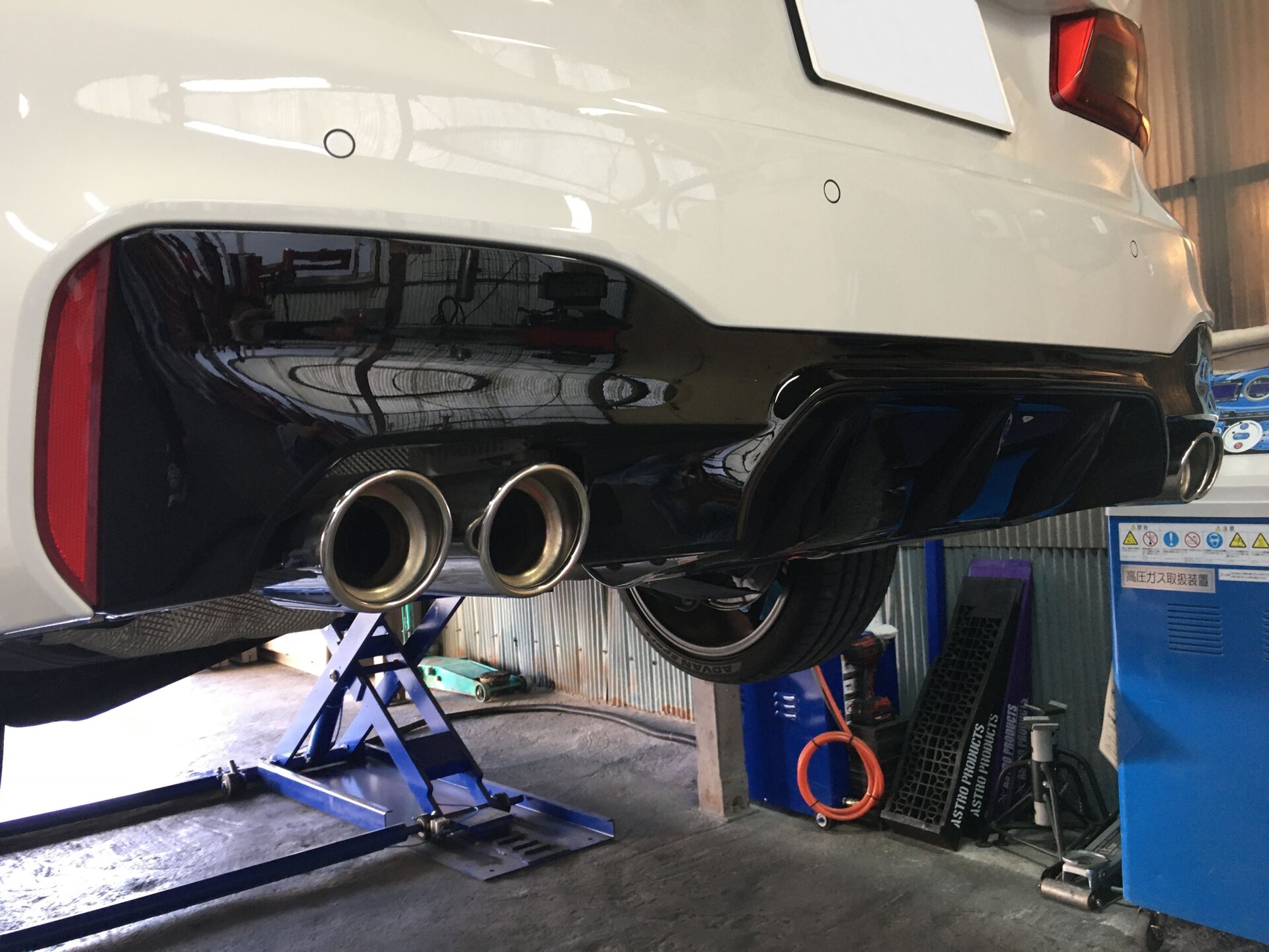 BMW G30 M-Sport M5ルック ディフューザー 取付 | BMW | 松本市で